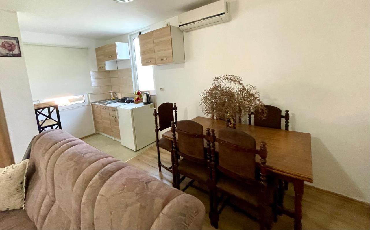 Apartments Flamingo Ulcinj Exterior foto